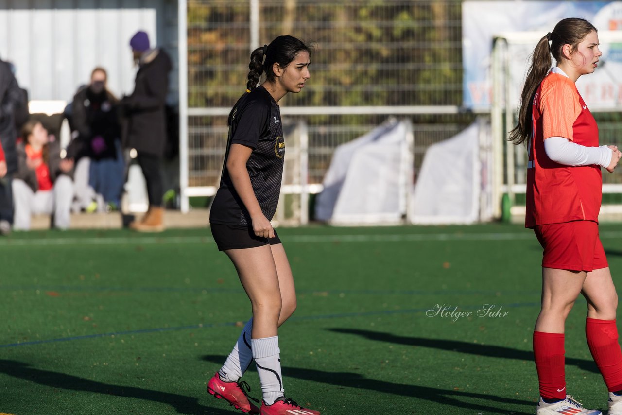 Bild 321 - wBJ VfL Pinneberg2 - Eimsbuttler TV 3 : Ergebnis: 5:0